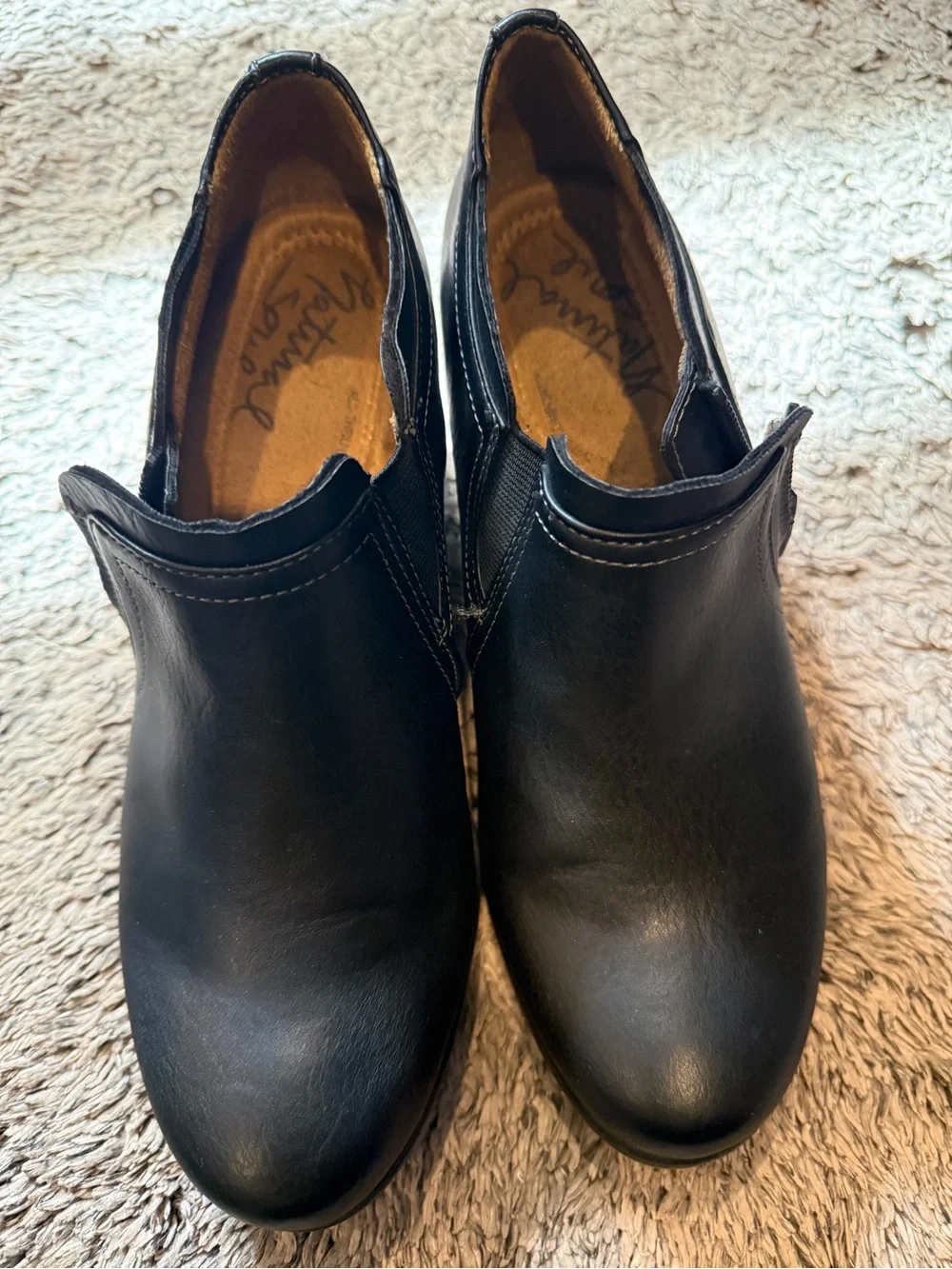 Black Slip-On women’s Leather Ankle Shoes